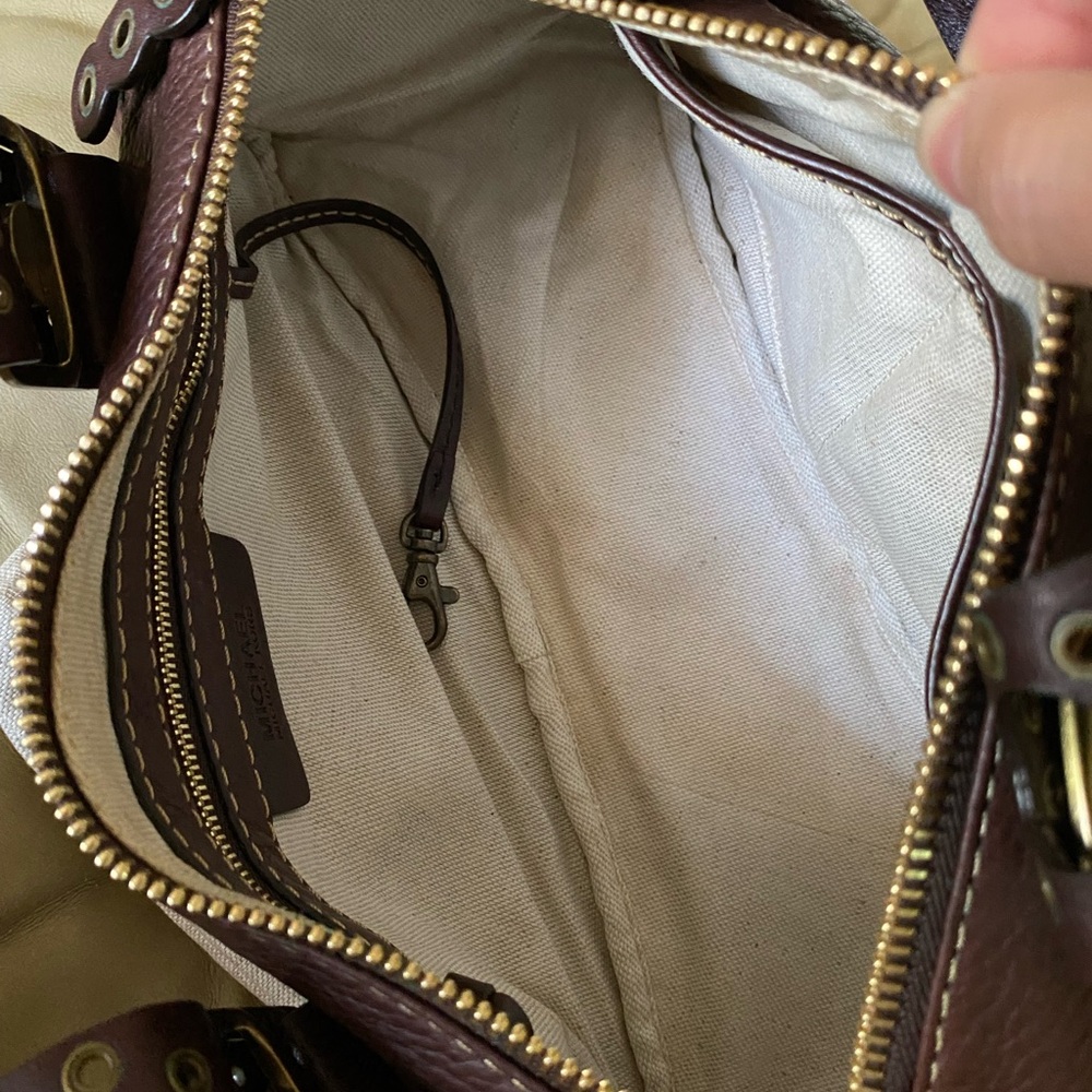 NWT Michael Kors Roadie Satchel Thick Leather Bag Grommets Rivets Brass Pebbled - Picture 15 of 16